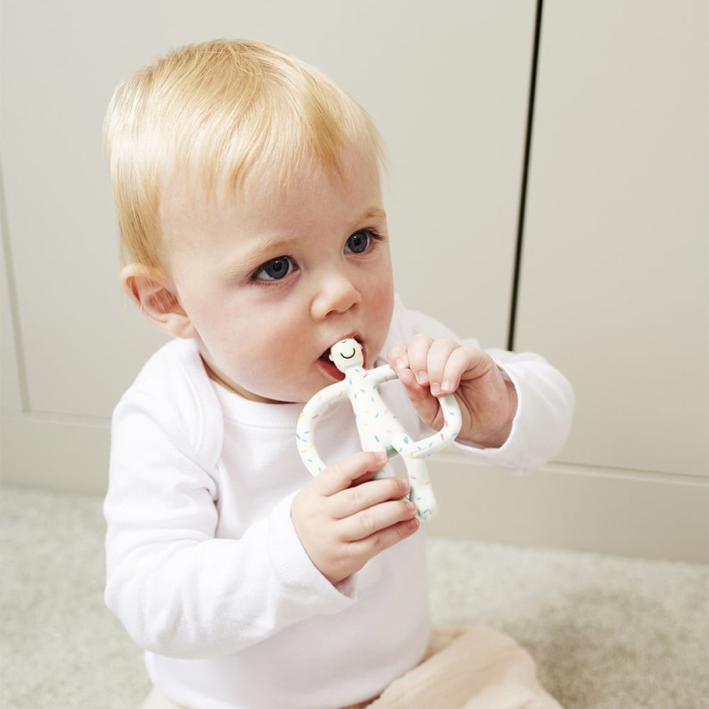 MATCHSTICK MONKEY Hryzátko a zubná kefka, Confetti Cream 4