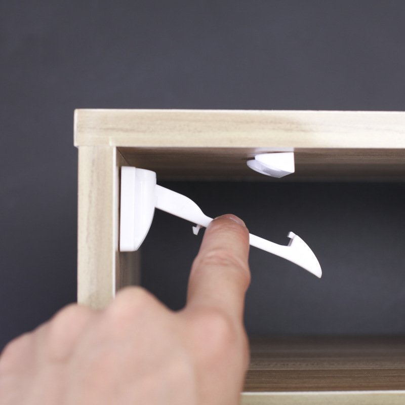 Zámok skriniek 2ks, white 2