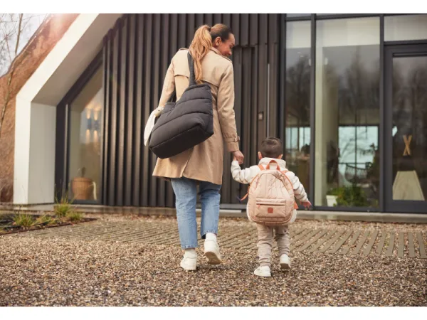 Prebaľovacia taška Puffed Moos Black 8