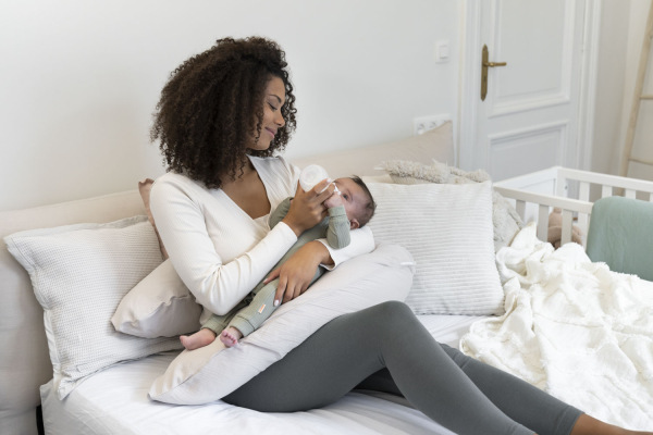 Comfybig multifunkčný dojčiaci vankúš, Tetra Almond 2