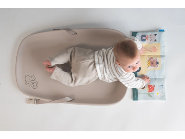 Prebaľovacia podložka Sensory Tales 6