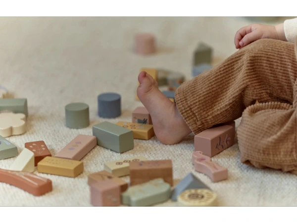 Kocky drevené 50 ks v tube Safari Friends 5
