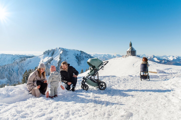 Set kočík Smile 5Z + hlboká korba + autosedačka Baby-Safe PRO + Vario Base 5Z Classic, Space Black 20