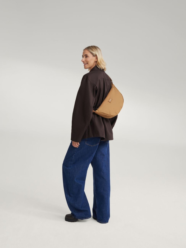 STUDIO NOOS - Technical Puffy FANNY PACK - kabelka | Honey Brown 8