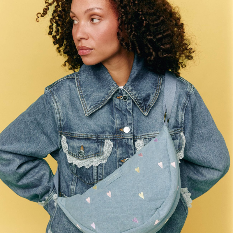 STUDIO NOOS - Denim Adult FANNY kabelka | Hearts Light Blue Hearts 5