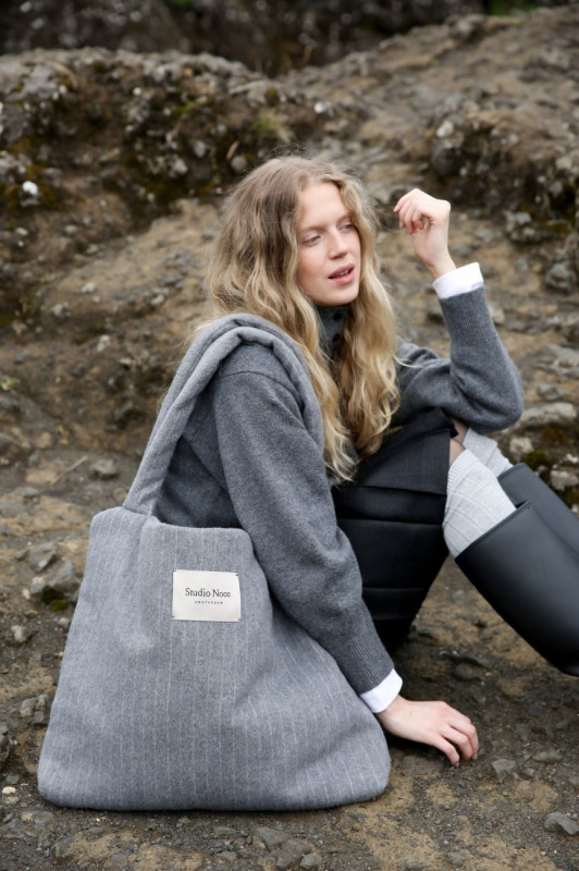 STUDIO NOOS - Flannel Chalkstripe MOM BAG | Light Grey 5