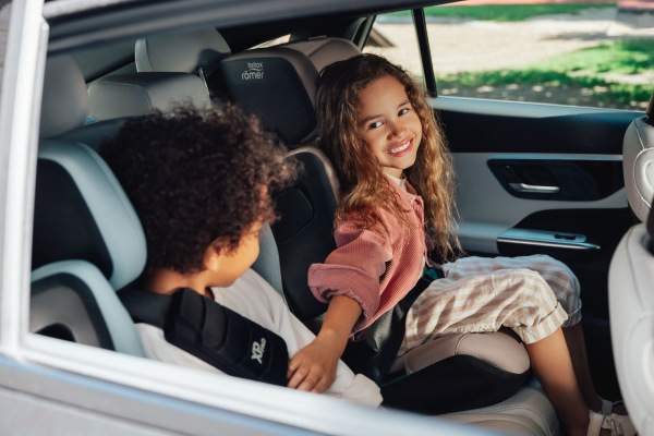 Autosedačka Kidfix Pro Lux, Urban Olive 11