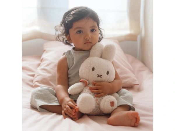 Králiček Miffy Lucky Blossom 30 cm 2