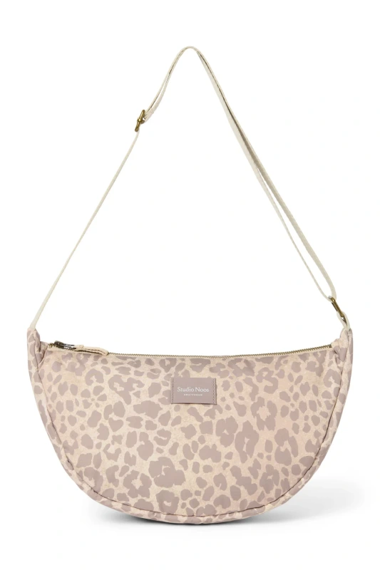 STUDIO NOOS - Puffy Adult Fanny Pack | CREAM LEOPARD