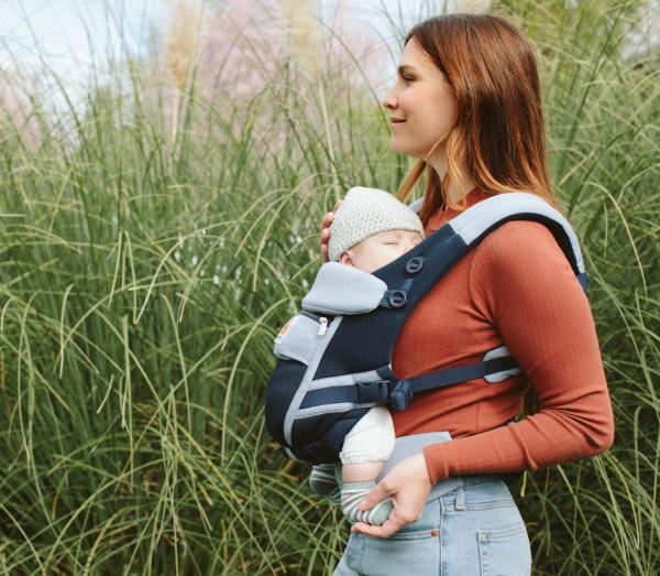 ERGOBABY | ADAPT Cool Air Mesh - CHAMBRAY