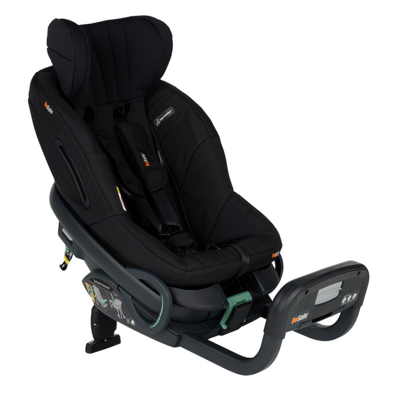 BeSafe Stretch2 fresh black cab 1