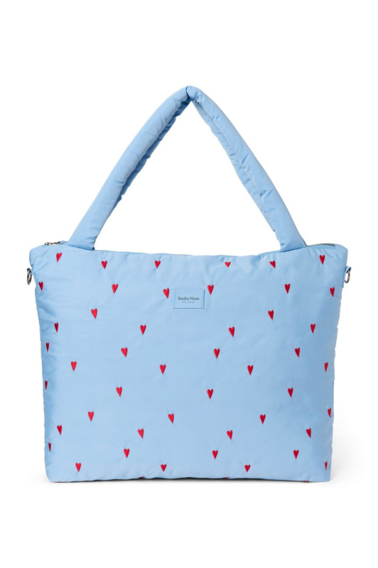 STUDIO NOOS - Puffy DIAPER BAG - přebalovací taška | Light Blue Hearts