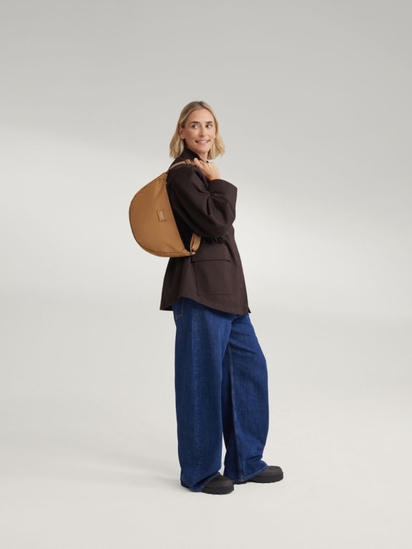 STUDIO NOOS - Technical Puffy FANNY PACK - kabelka | Honey Brown 7