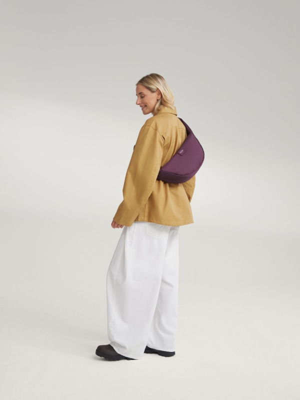 STUDIO NOOS - Technical Puffy Mini Cross Body Bag | Burgundy 2