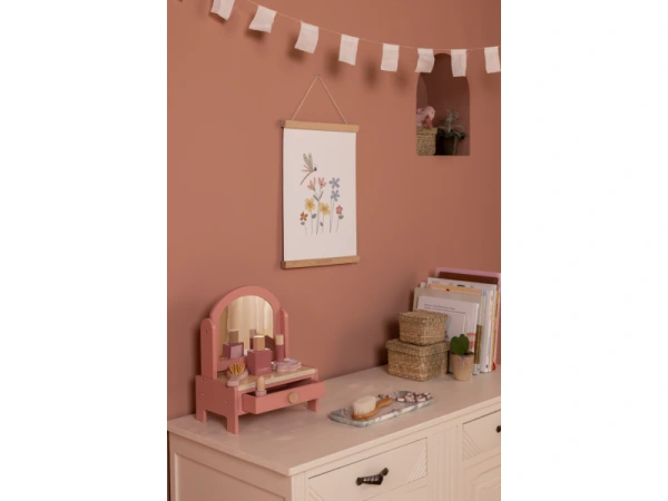 Toaletný stolík s príslušenstvom 10