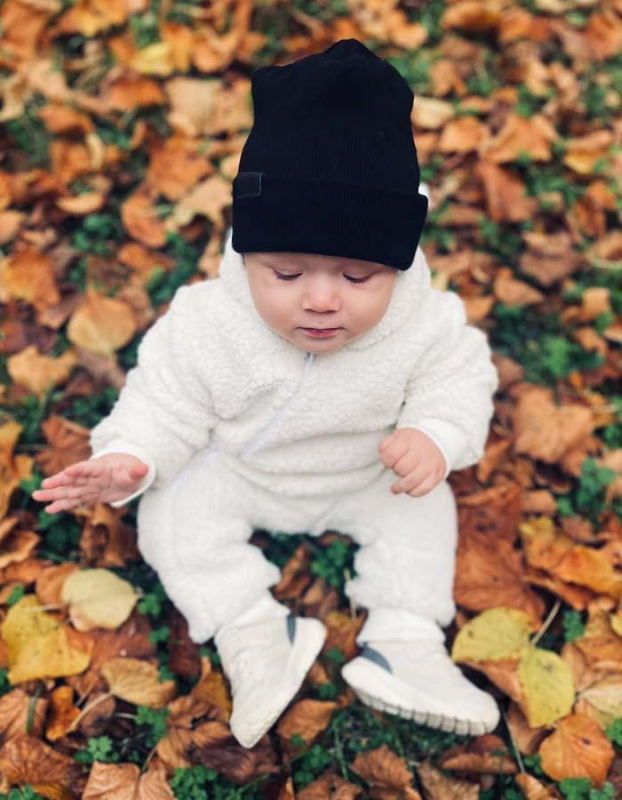 Bavlnená detská čiapka dvojvrstvová BySues - ČIERNA