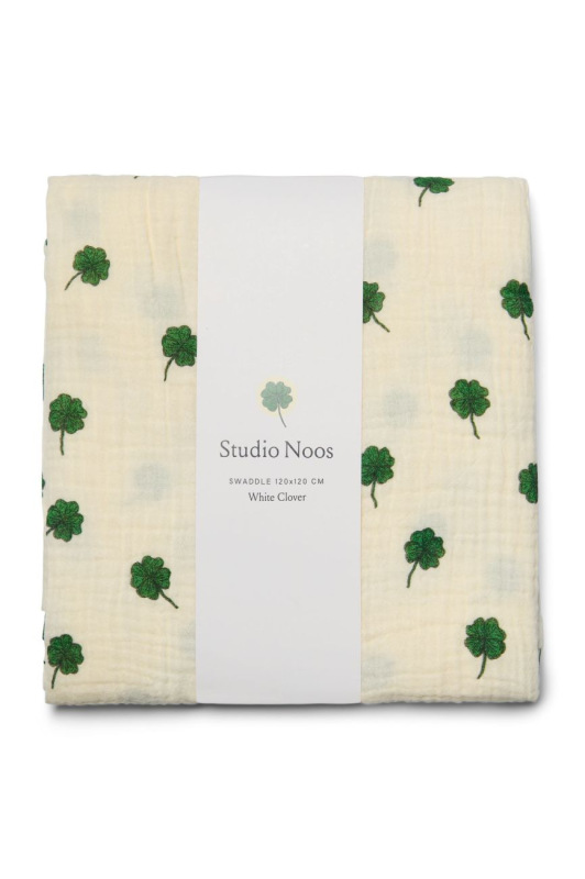 STUDIO NOOS - SWADDLE ZAVINOVAČKA Print Large | White Clover