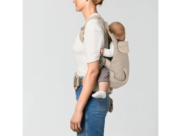 Cybex Laya ergonomický nosič pre bábätko od narodenia - Almond Beige 2