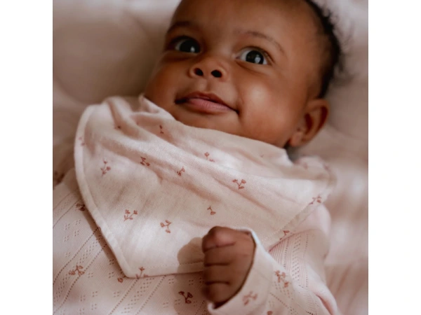 Podbradník bandana 2 ks Pure Blossom 2