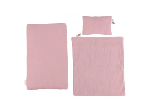 Postieľka pre bábiky drevená s perinkou Pink 11