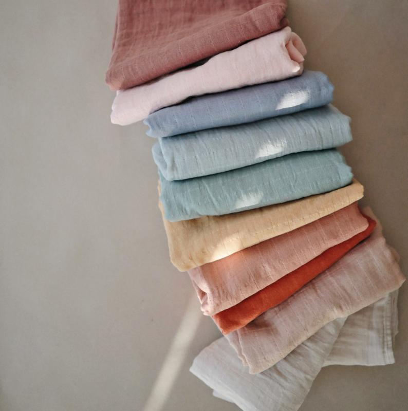 MUSHIE Mušelínová zavinovačka z organickej bavlny, rôzne farby