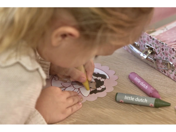 Kreatívna sada v kufríku Rosa 7