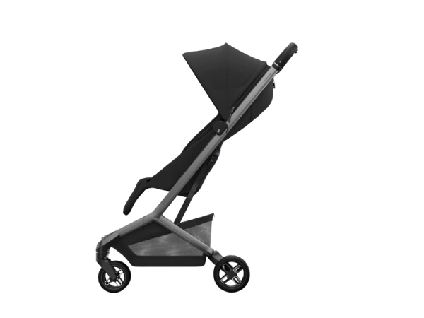 Fame Cabin kočík Onyx Black 3