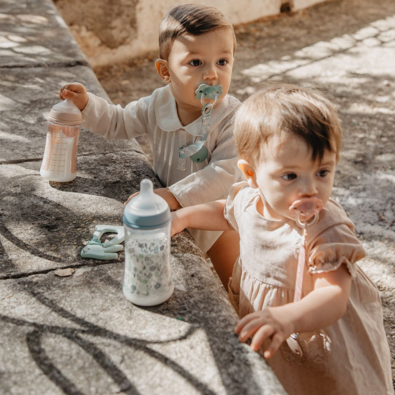 SUAVINEX | Dojčenská fľaša WONDERLAND NEW 360ml FYZIOL PRŮTOK L - ružový králik 2