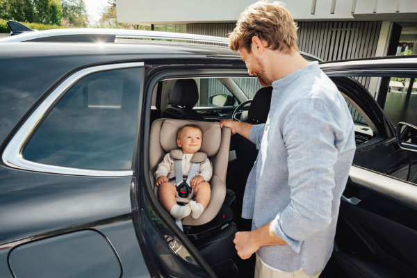 Autosedačka Dualfix Pro M Style, Sage Green 9