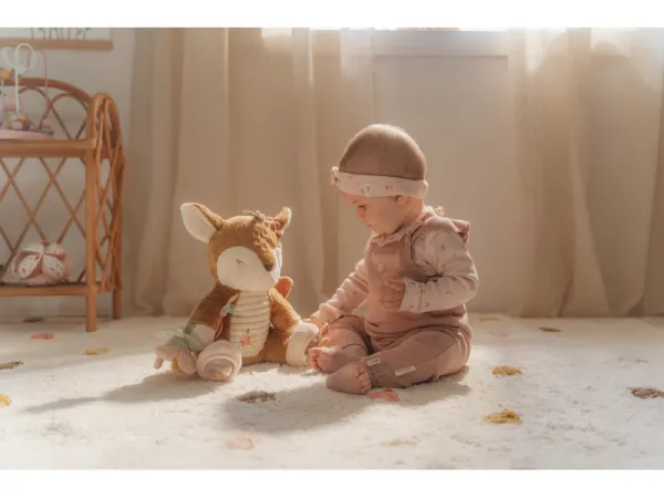 Srnka plyšová s aktivitami Fairy Garden 3