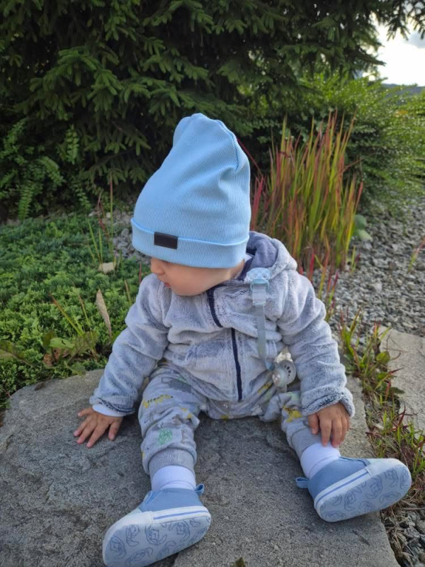 Bavlnená detská čiapka rebro - BABY BLUE
