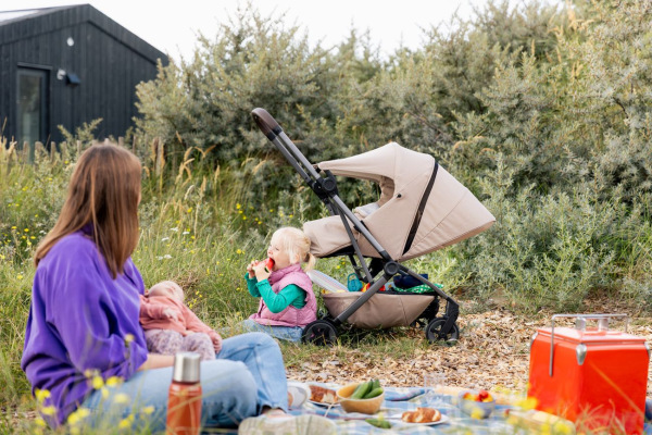 Joolz Aer2 NEST TO SEAT| Sandy taupe 1