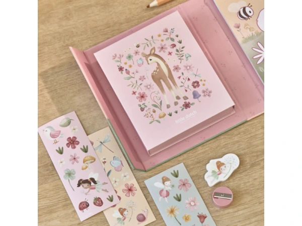Omaľovánky s pastelkami a samolepkami Rosa Fairy Garden 4