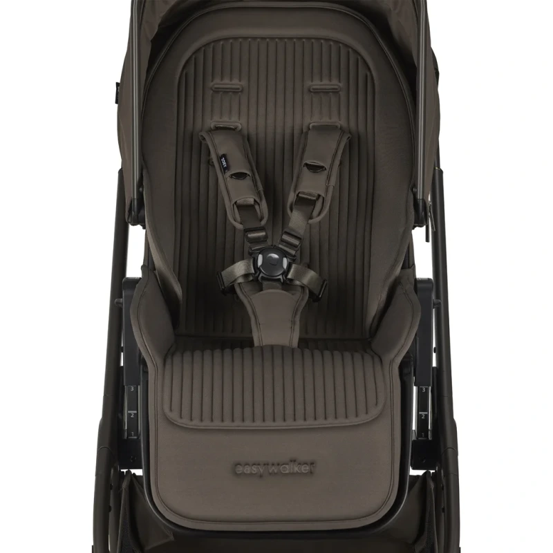 Easywalker Zoey Chestnut Brown – kombinovaný kočík 7