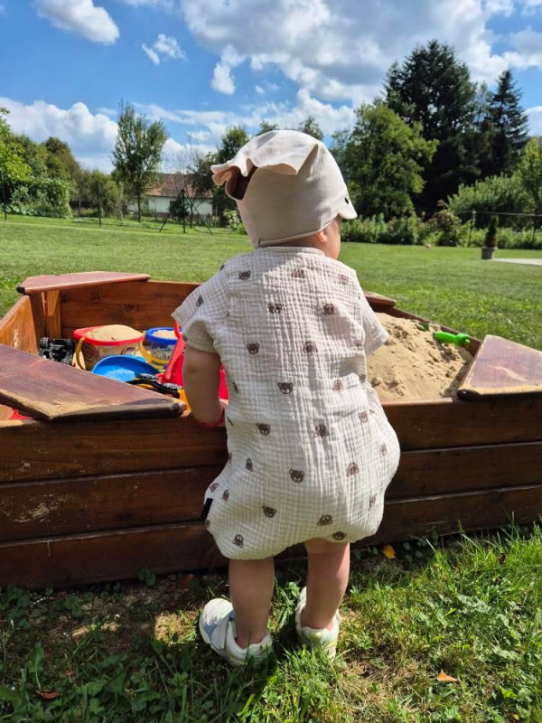 Detská šatka na hlavu s volánom Bavlna - PIESKOVÁ 11