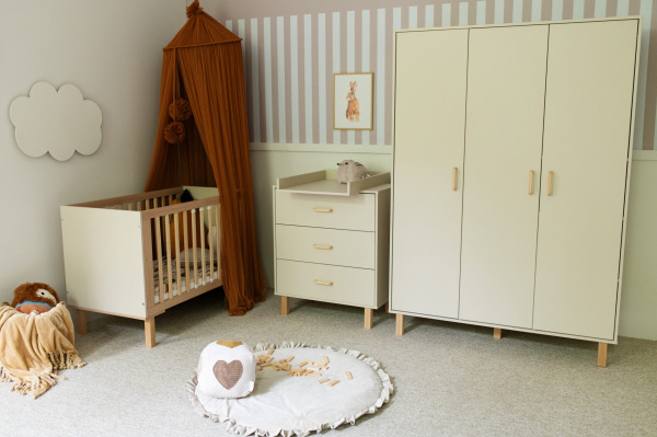 KLUPŚ Posteľ 120x60 s bariérou LAURA šampanská - buk 1