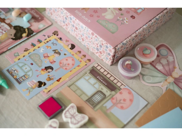 Kreativná sada XL Rosa & Friends 13