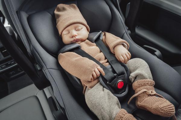 Autosedačka set Baby-Safe Core + Baby-Safe Core Base, Frost Grey