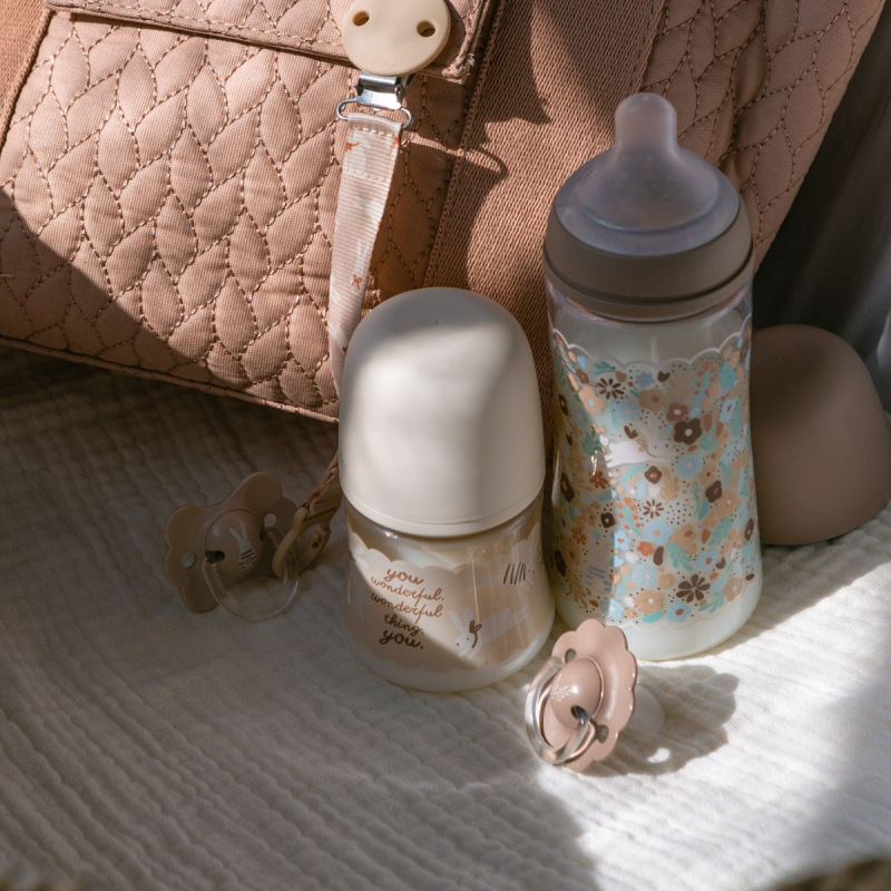SUAVINEX | Dojčenská fľaša WONDERLAND NEW 150ml FYZIOL PRŮTOK S - krémový králik 1