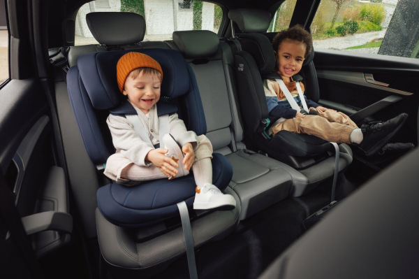 Autosedačka Versafix, Space Black 10