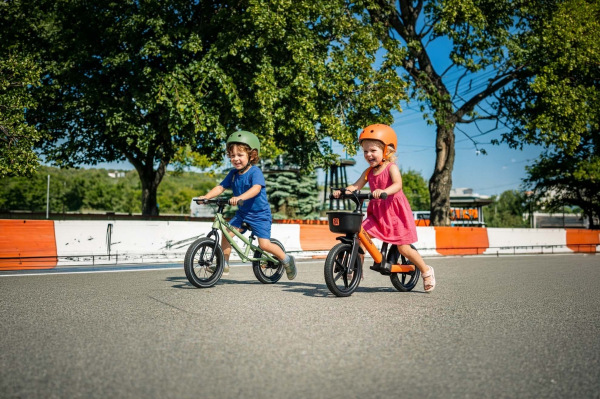 Odrážadlo Cruiser s brzdou, District Brown 5