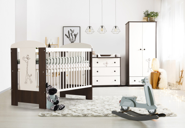 KLUPŚ Komoda s prebaľovacím pultom SAFARI ŽIRAFA biela-orech 1