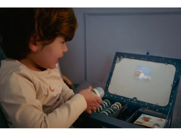 Detský rozprávkový projektor Little Dutch Blue 5