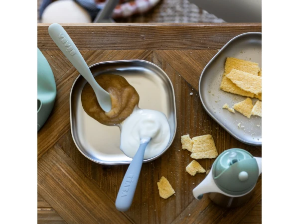 Prvé lyžičky silikónové 2 ks s puzdrom Pebble Green 5