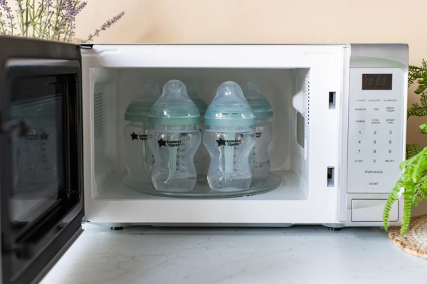 Set dojčenských fliaš advanced ANTI-COLIC, 260 ml, 3ks 4