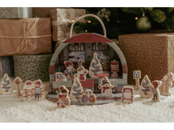 Adventný kalendár Vlaková stanica 11