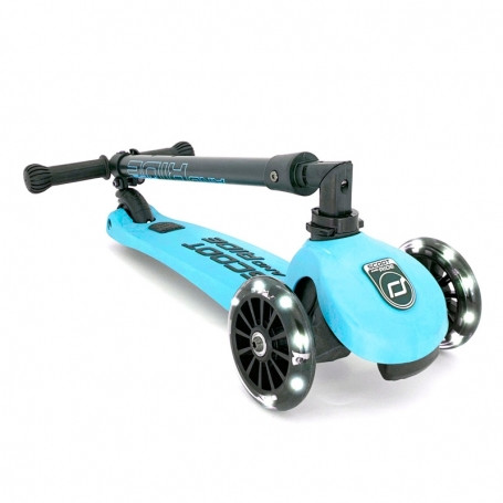 Scoot & Ride Detská kolobežka Highwaykick 3 LED blueberry 1