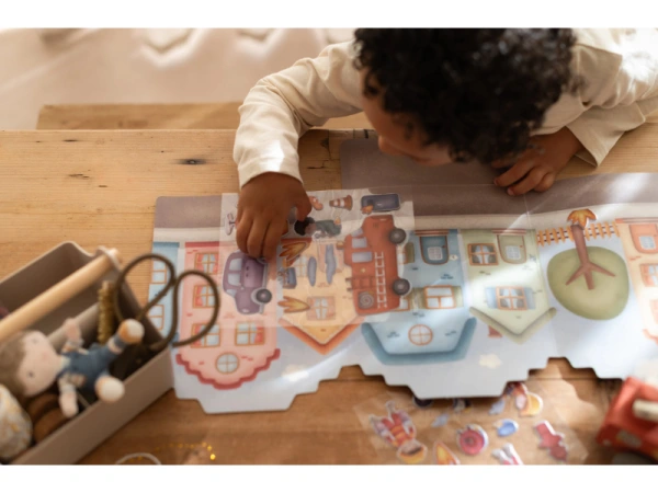 Knižka so samolepkami Hasičská stanica Jim 4