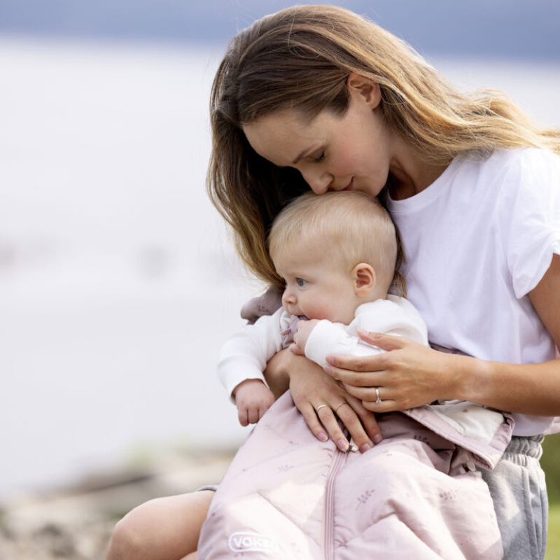 Voksi Sky Light misty green fields 6