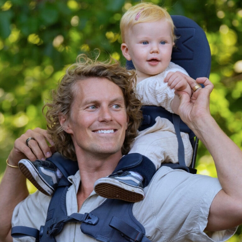 MiniMeis Shoulder Carrier G5 6mon-18kg dusk blue core 6